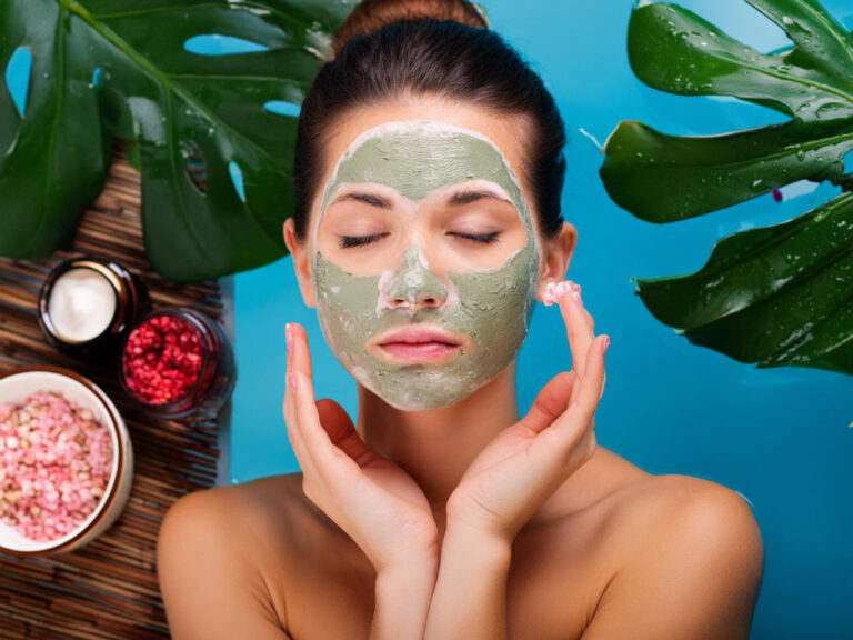 Gözenekleri Sıkılaştıran Sivilce Maskesi