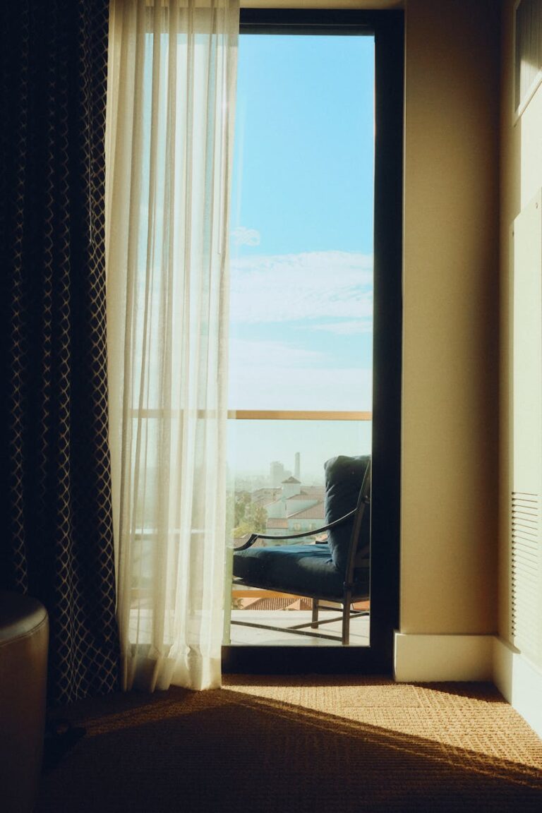 Balkon Gizlilik ve Rüzgâr Kırıcı Çözümler