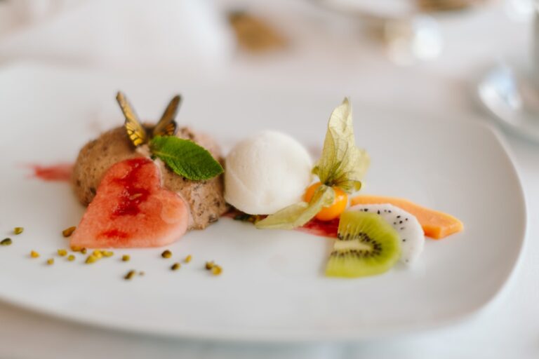 Misafir Dostu Pratik Yemek Tarifleri